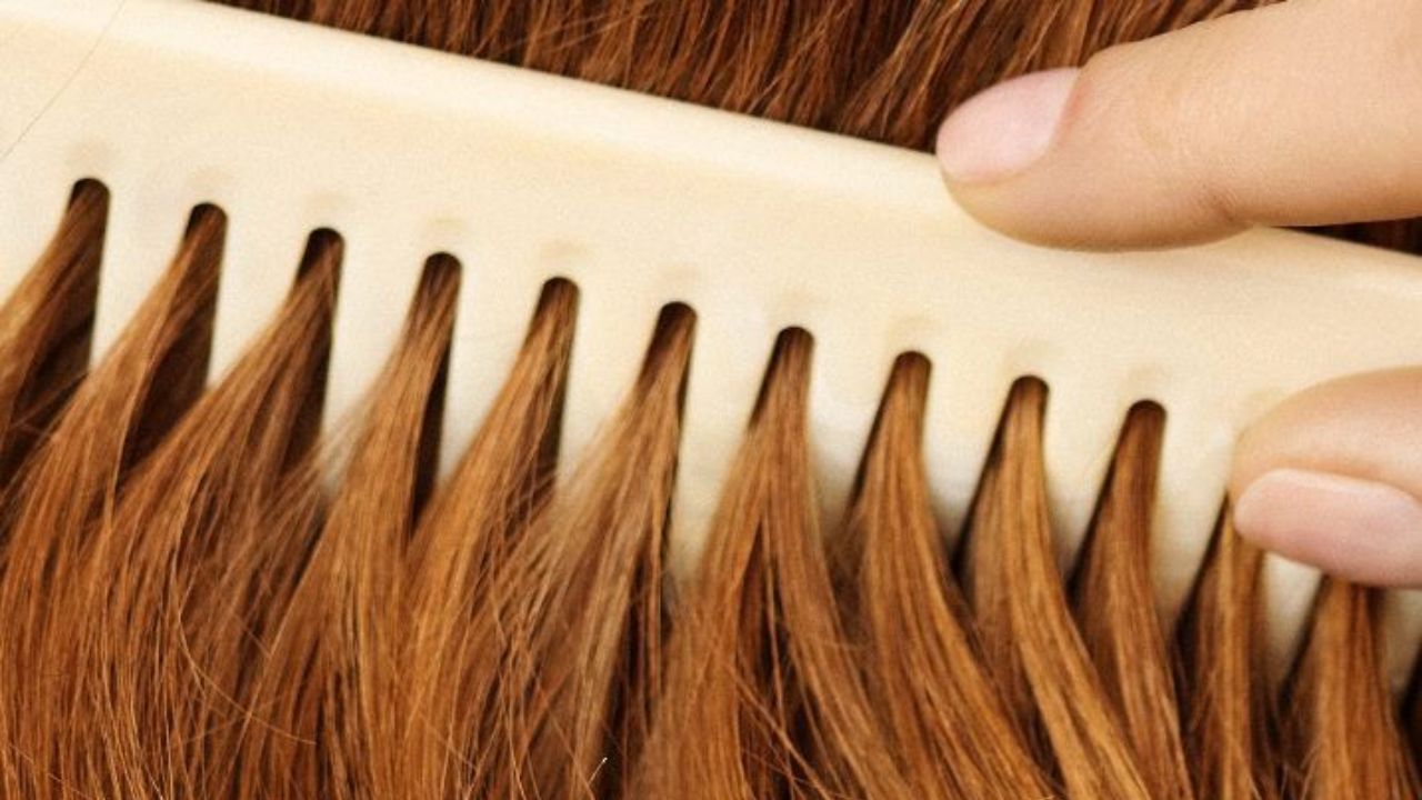 Complete Guide to the Proper Care and Maintenance of Hair Extensions